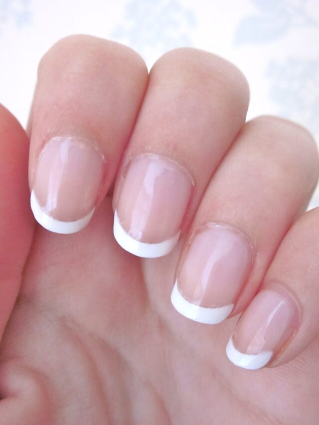 A French Girl-Approved Guide to Mastering French Nails 2024