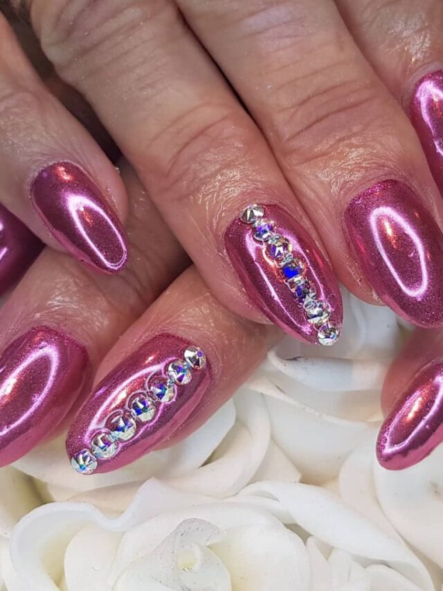 Get the Manicure of the Moment: Pink Chrome Nails 2024