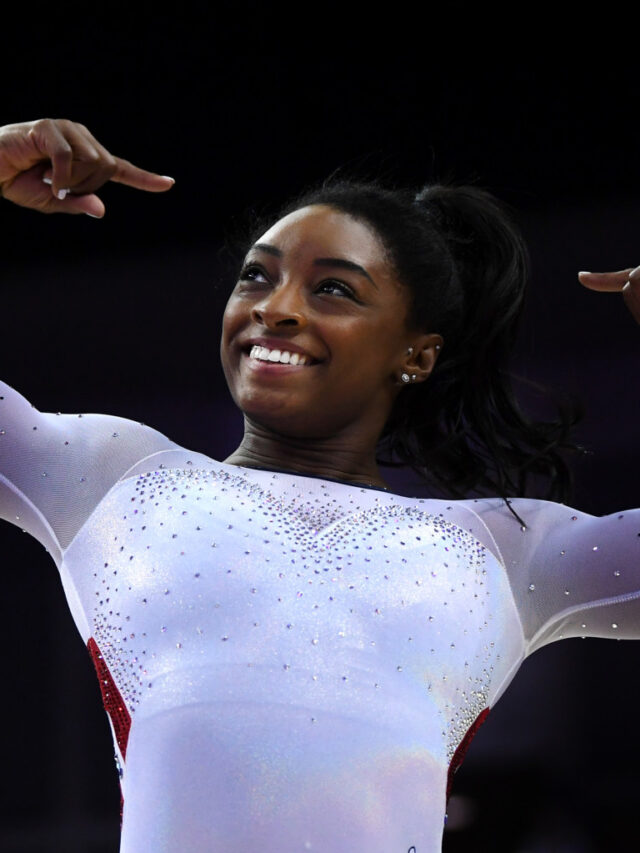 Simone Biles Says She and Better half Jonathan Owens Discuss Who Is the Better Athlete: ‘Gymnastics Is Harder’ 2024